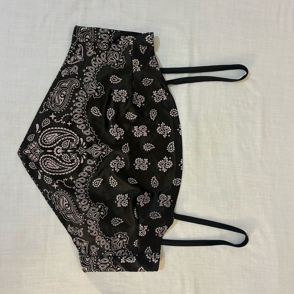 Black and Light Purple Bandana Print Top